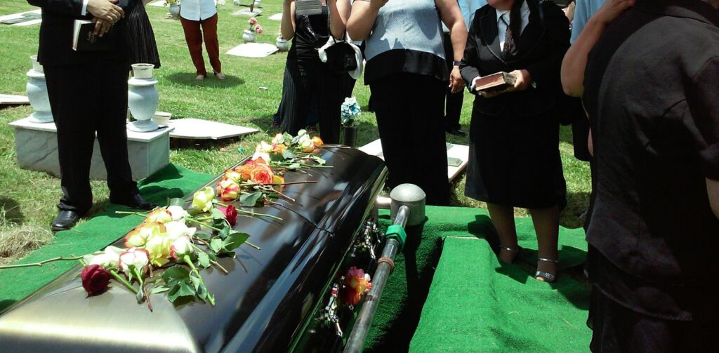 Funerária 24 Horas em São Paulo, sepultamento ou cremação